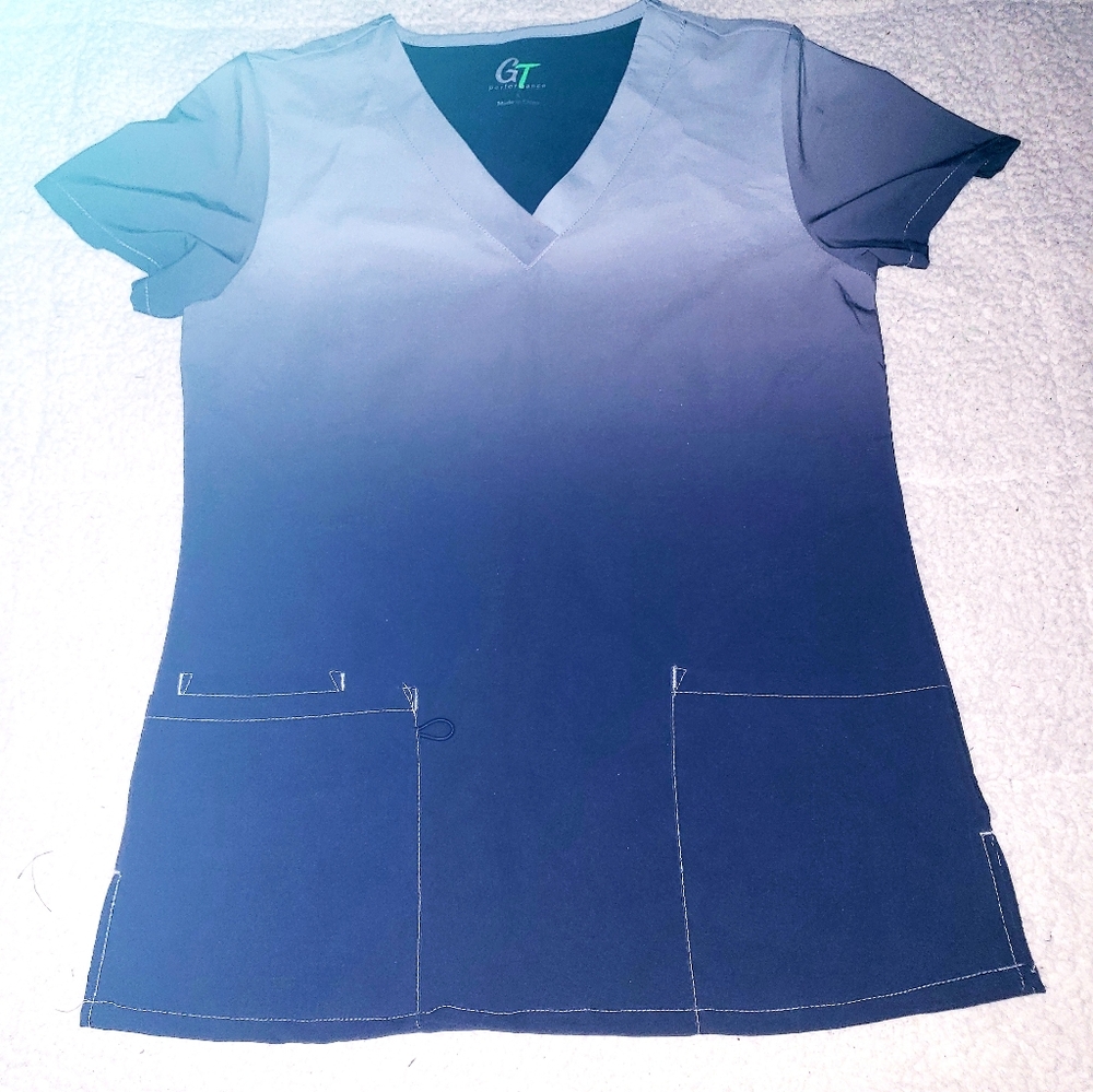 Gt Scrub top small ombre